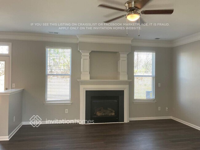 Foto del edificio - 3500 Catawba Creek Dr