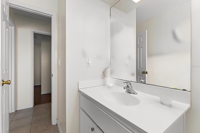 Building Photo - 2630 McDonald Terrace