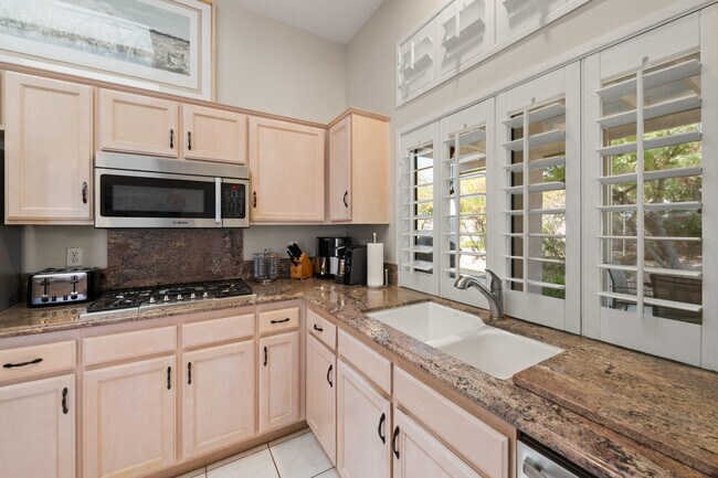 Foto del edificio - 37515 Heritage Way