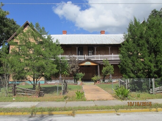 Primary Photo - 1502 High St