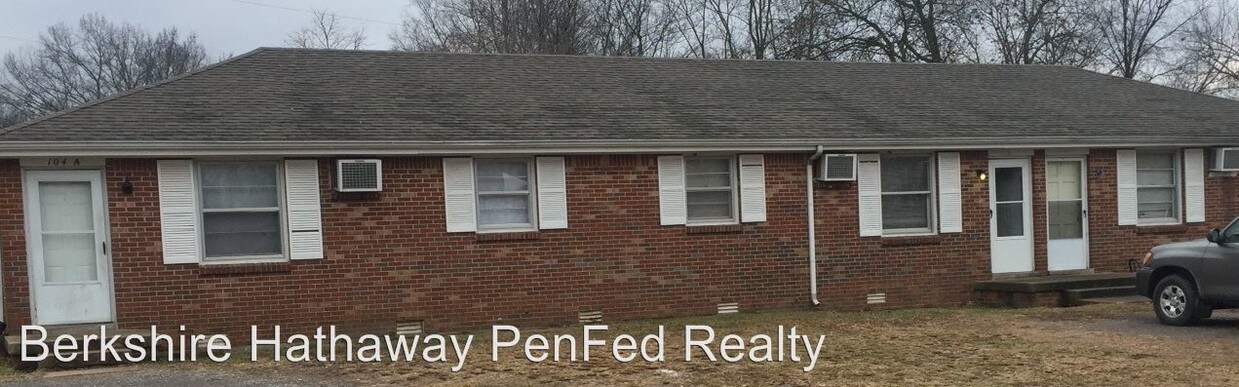 Primary Photo - 104 Tandy Dr