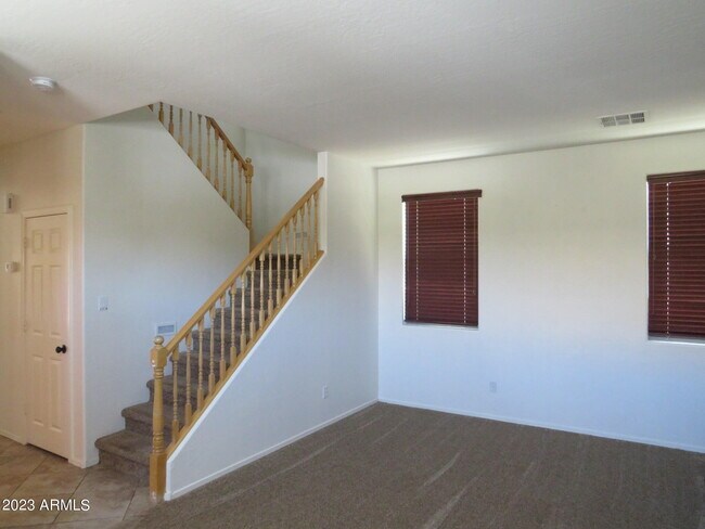 Foto del edificio - 9359 W Williams St