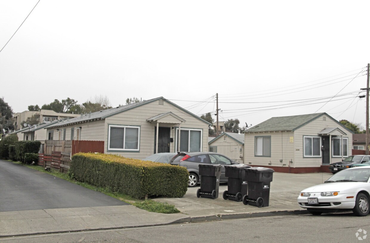 Building Photo - 21746-21764 Vallejo St