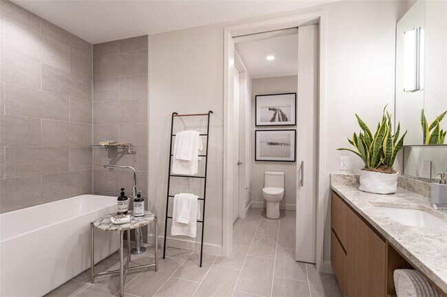 Foto del edificio - 5955 Caruth Haven Ln