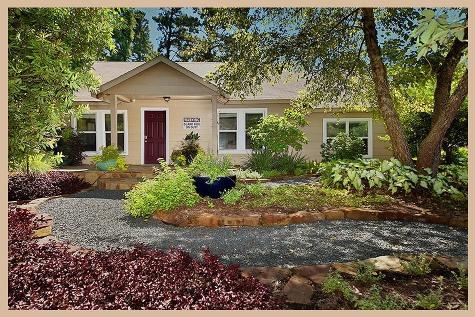 Primary Photo - 2026 Sawdust Rd