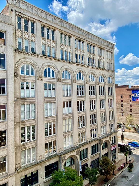 The Meridian Lofts ** 1136 Washington Ave * St Louis, MO - 1136 Washington Ave