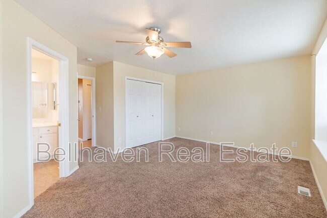 Building Photo - 5797 S Sedum Way