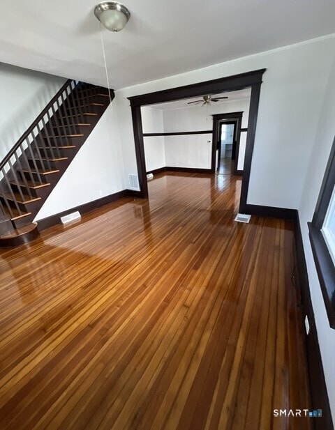 Building Photo - 48 Riverview Pl