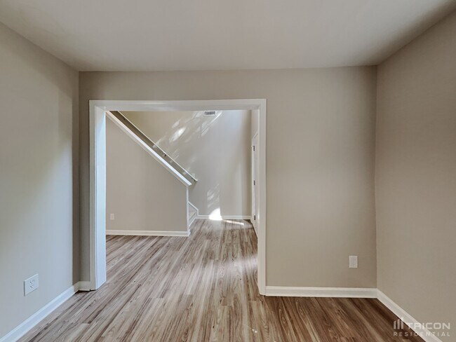 Foto del edificio - 1916 Lexington Ave