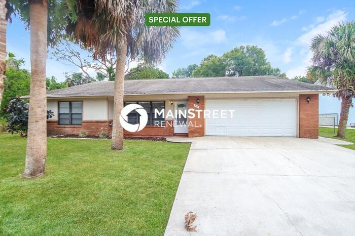 Foto principal - 3 Bedroom Pet-Friendly Home in Sebastian, ...