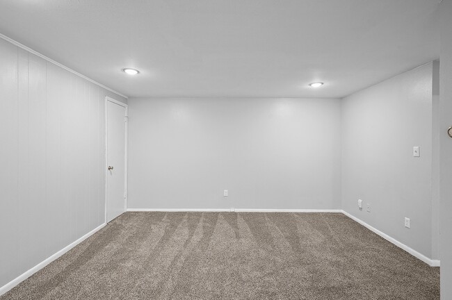 Building Photo - Arlen Terrace Apartments