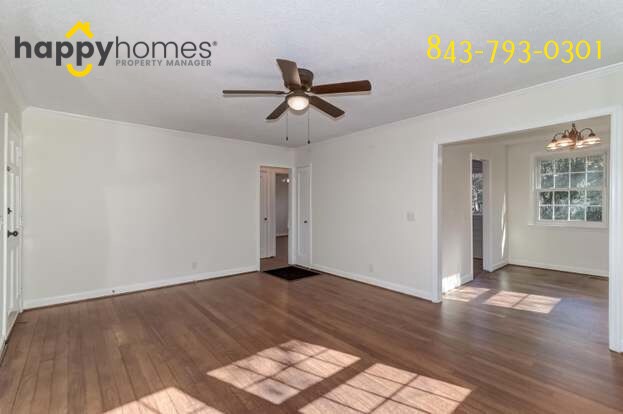 Building Photo - 4810 Parkside Dr