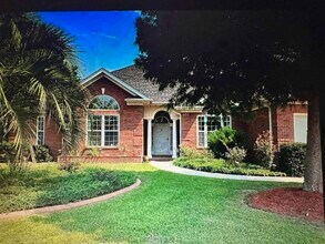 Building Photo - 533 Stonemason Dr