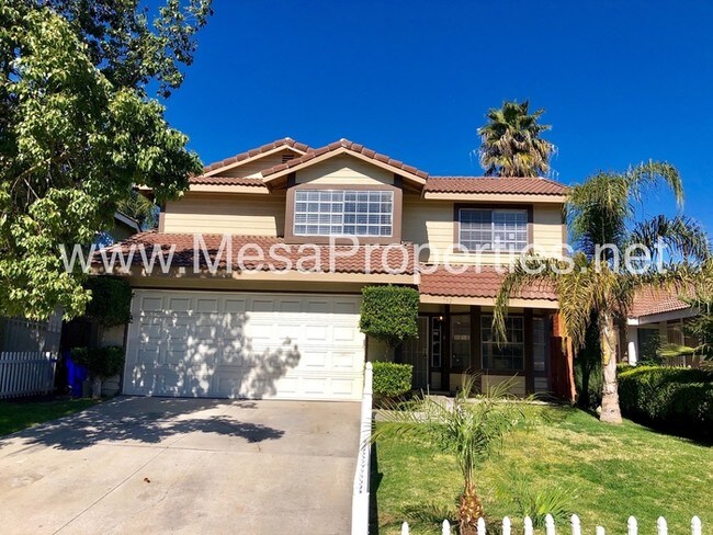 Building Photo - 782 E Mesa Dr