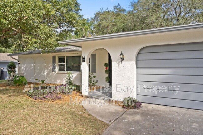 Building Photo - 1905 Oro Ct