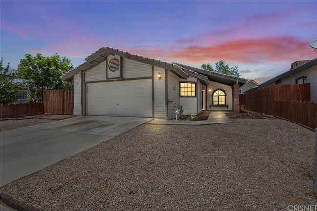 Building Photo - 9951 Pebble Beach Dr