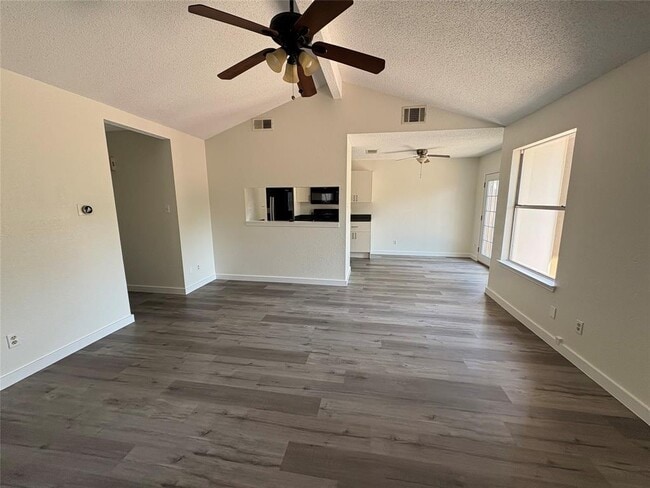 Building Photo - 1128 Orchard Park Cir