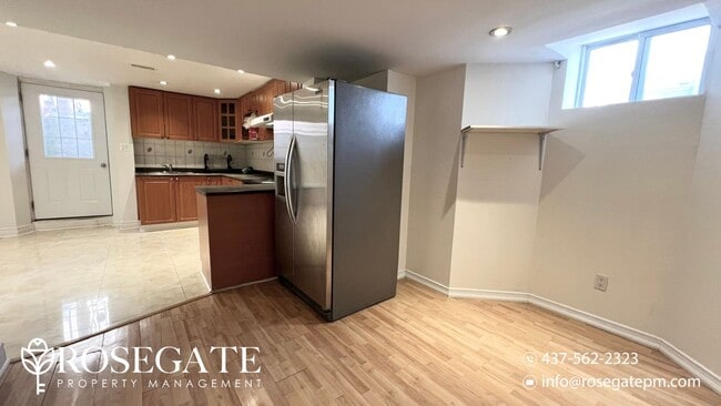 Building Photo - Spacious 3-Bedroom, 2-Bath Basement Unit i...