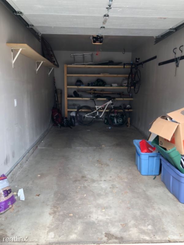 Building Photo - 1 br, 1.5 bath Townhome - 2144 Glenarm PL