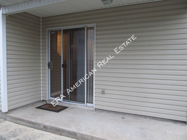 Foto del edificio - 136 Beach Dr