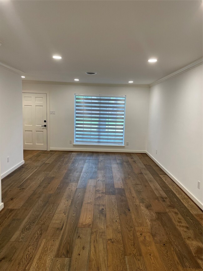 Foto del edificio - 5518 Indigo St