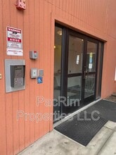 Building Photo - 315 Barrow St