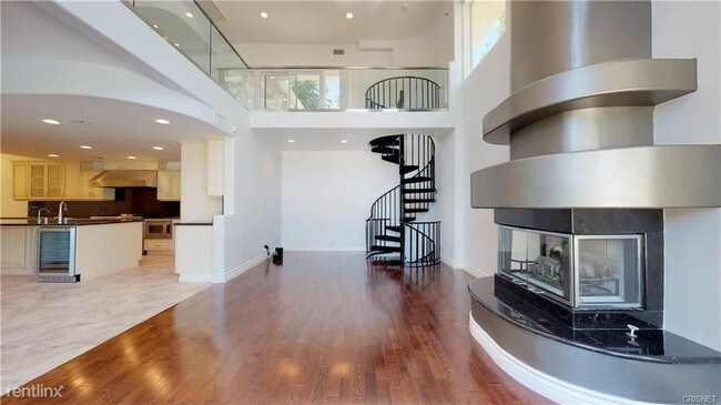 Building Photo - 4 br, 4 bath House - 22500 N Summit Ridge Cir