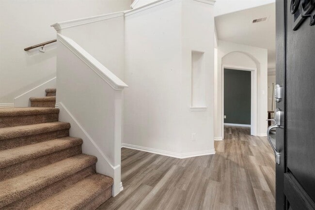 Building Photo - 28068 Dove Chase Dr