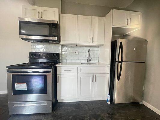 Primary Photo - 1 bedroom in BRONX NY 10462