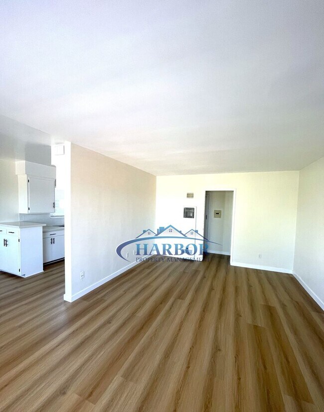 Foto del edificio - 4367 W 133rd St