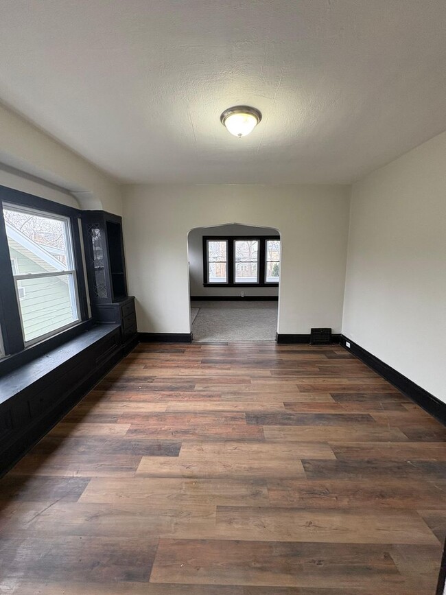 Foto del edificio - 15710 Corsica Ave