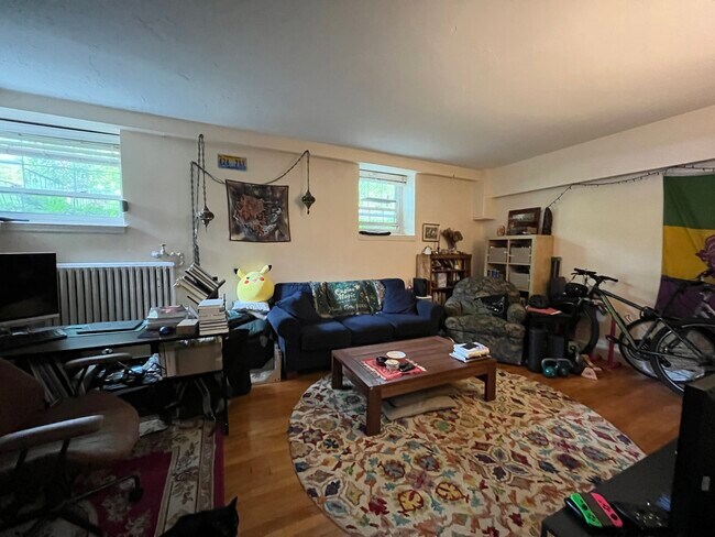 Foto del edificio - 1559 Beacon St