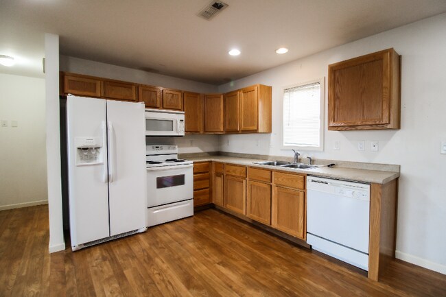Foto del edificio - 51959 William Ln