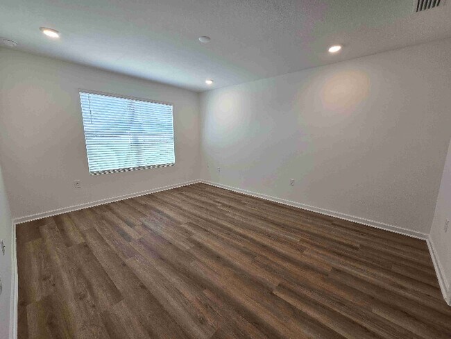 Foto del edificio - 1116 Hayward Lp