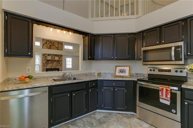 Building Photo - 5341 Lynbrook Landing