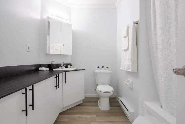 Building Photo - 91 AV JOLLIET