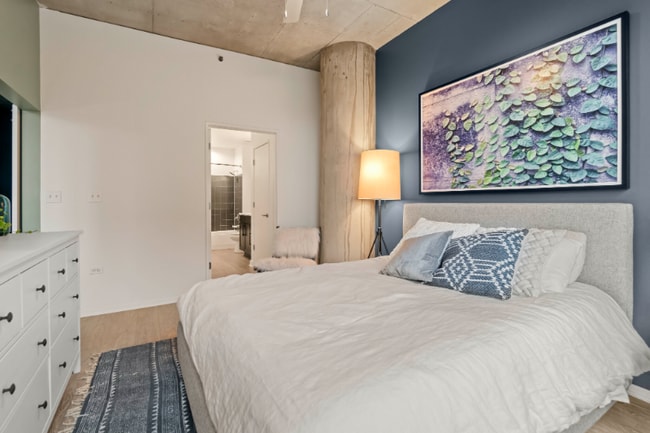 Foto del edificio - 1443 S State St