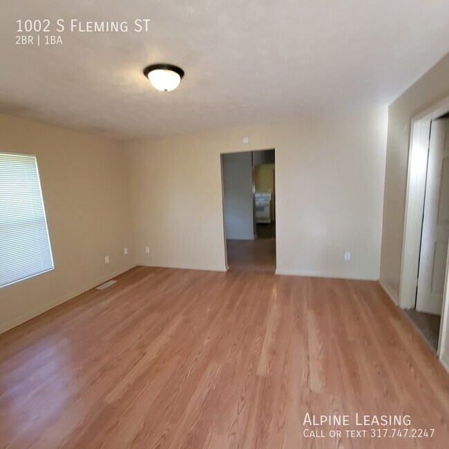 Building Photo - West side 2 Bedroom