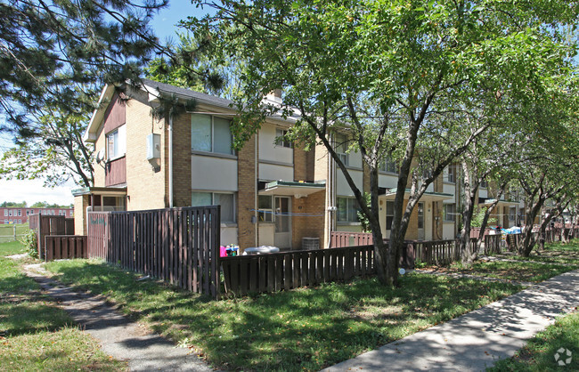 Photo - Lawrence Heights Apartments