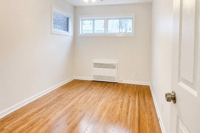 Building Photo - 424 Palisade Ave