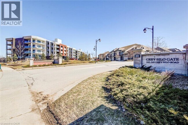 Photo du bâtiment - 245 Grey Silo Rd