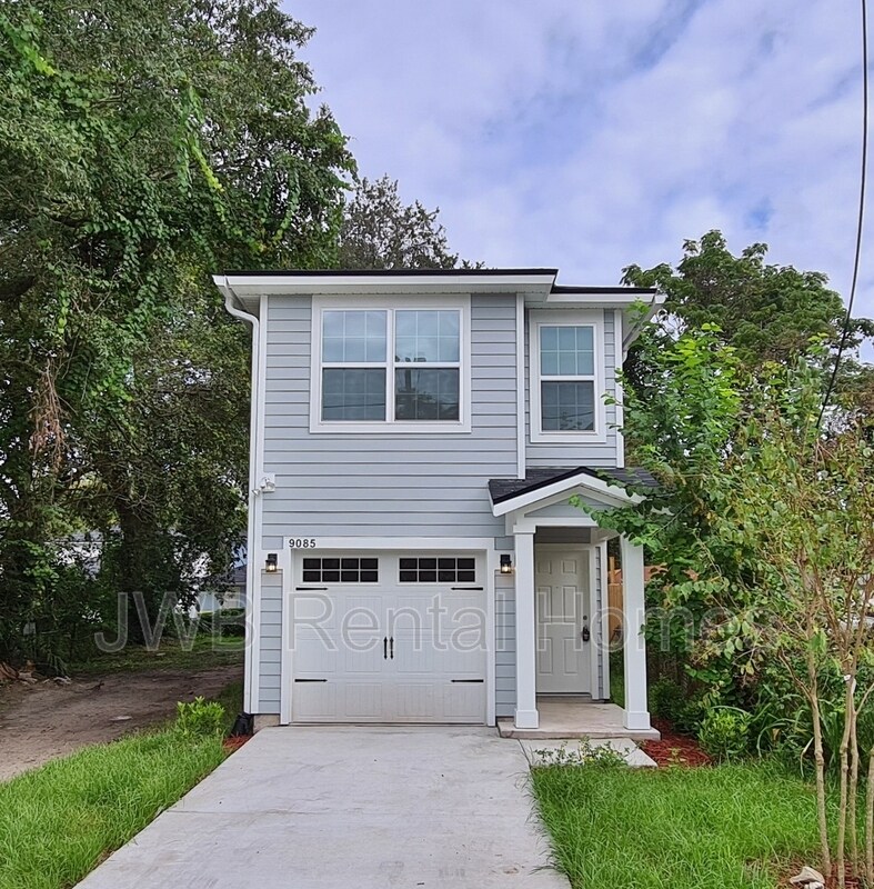Foto principal - 9085 Cocoa Ave
