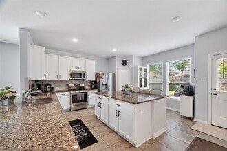 Building Photo - 2314 Trocadero Ln