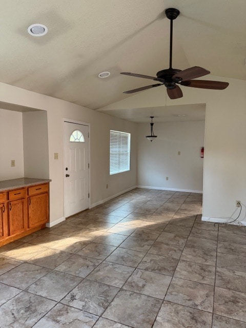 Building Photo - 550 Dewey Rd