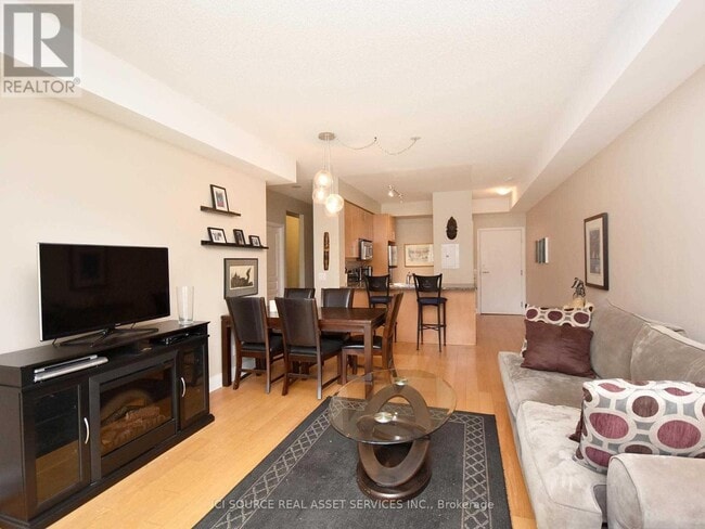 Building Photo - 1-211 Hurontario St