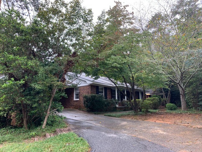 Foto del edificio - 1000 College Station Rd - Eastside Home Av...