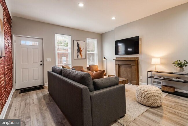 Foto del edificio - 2238 Oakford St