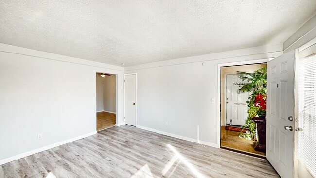 Living Room w/New Luxury Vinyl Plank (LVP) Flooring - 2724 Montana Ave