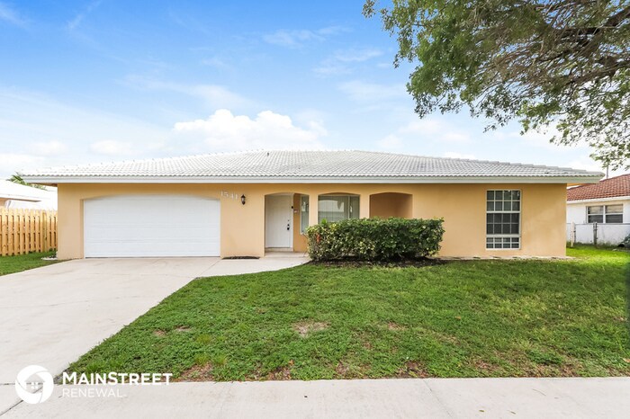 Foto principal - 1541 NW 9th St