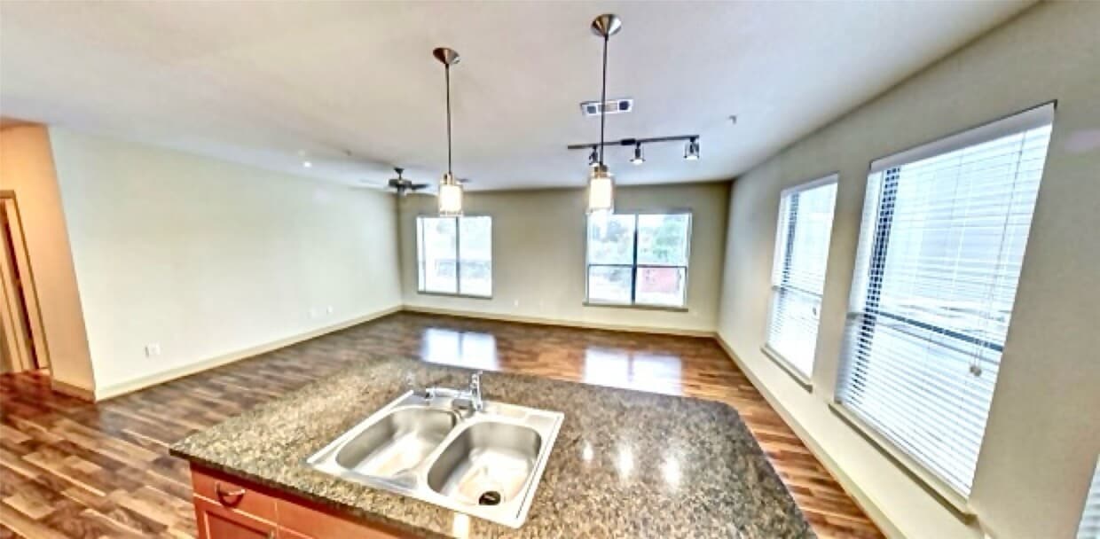 Foto principal - 3333 Weslayan St